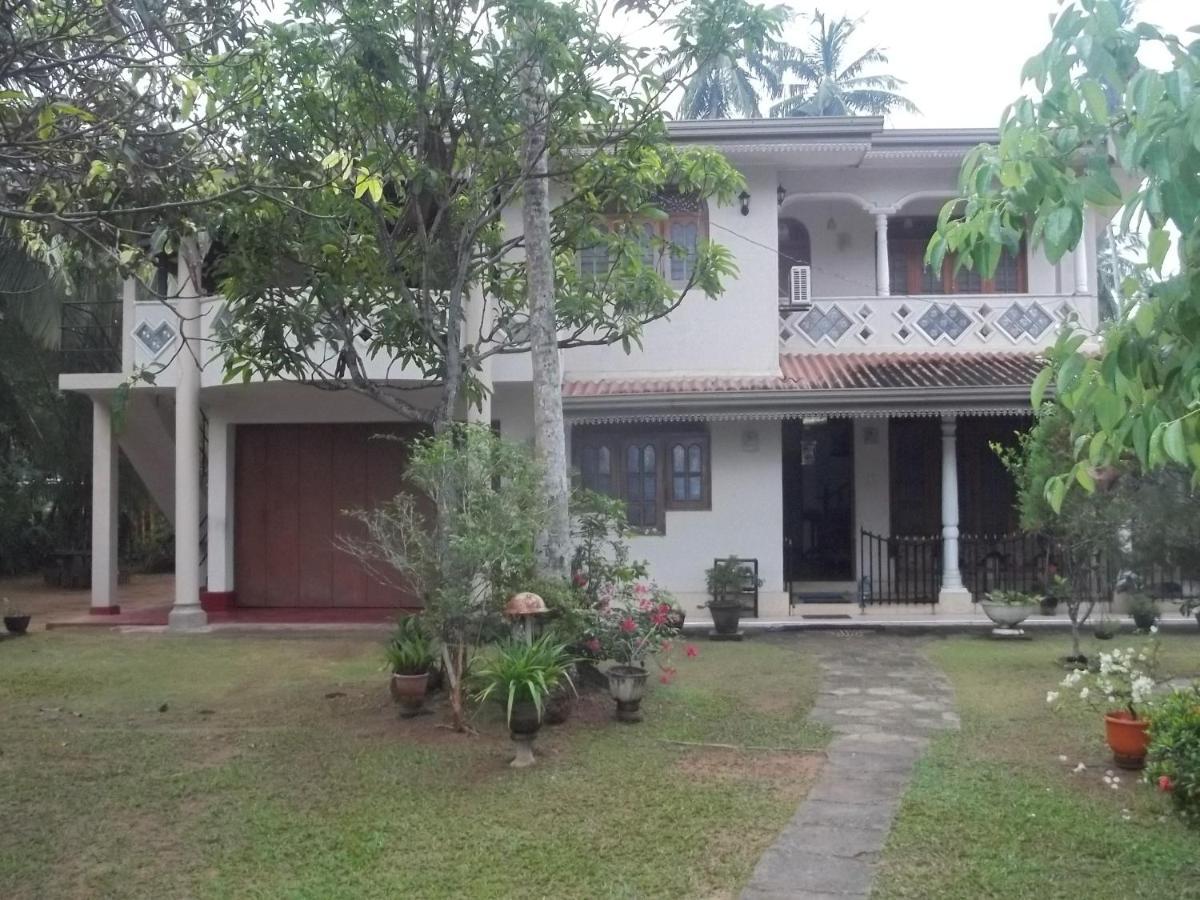 קלוטארה Anura Home Stay מראה חיצוני תמונה