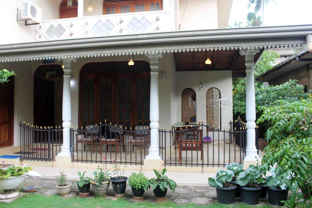 קלוטארה Anura Home Stay מראה חיצוני תמונה