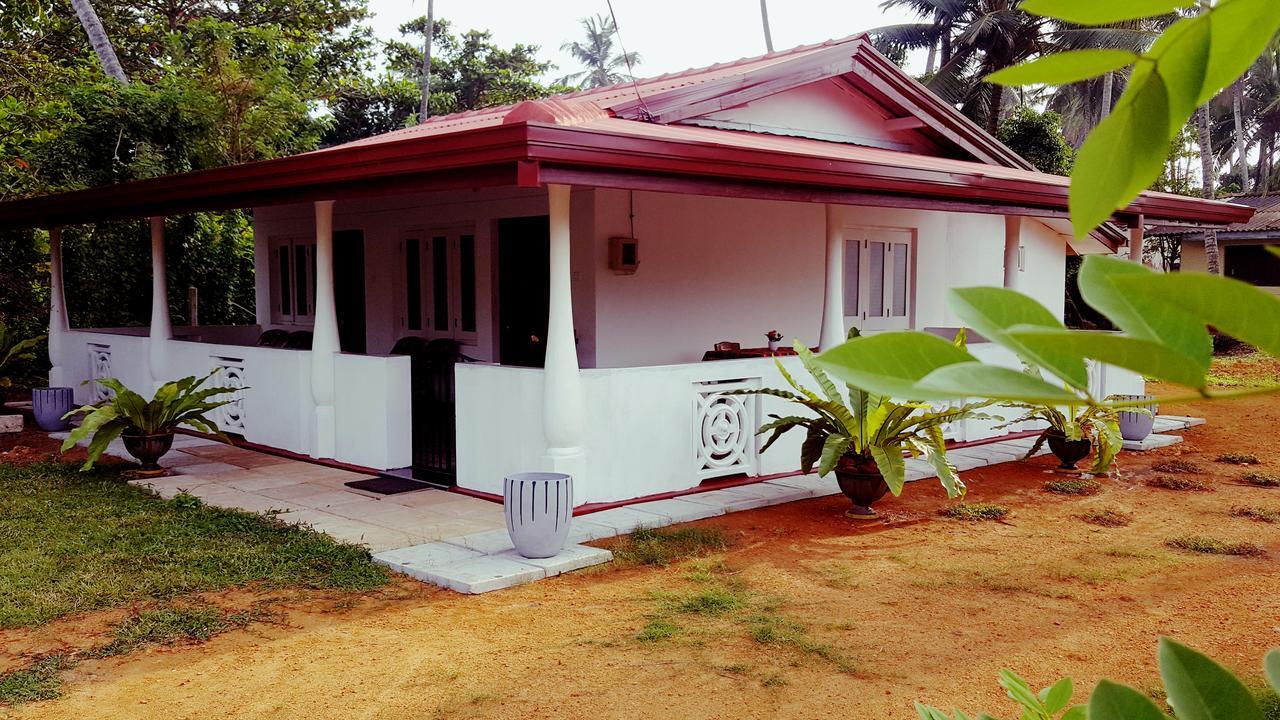 קלוטארה Anura Home Stay מראה חיצוני תמונה