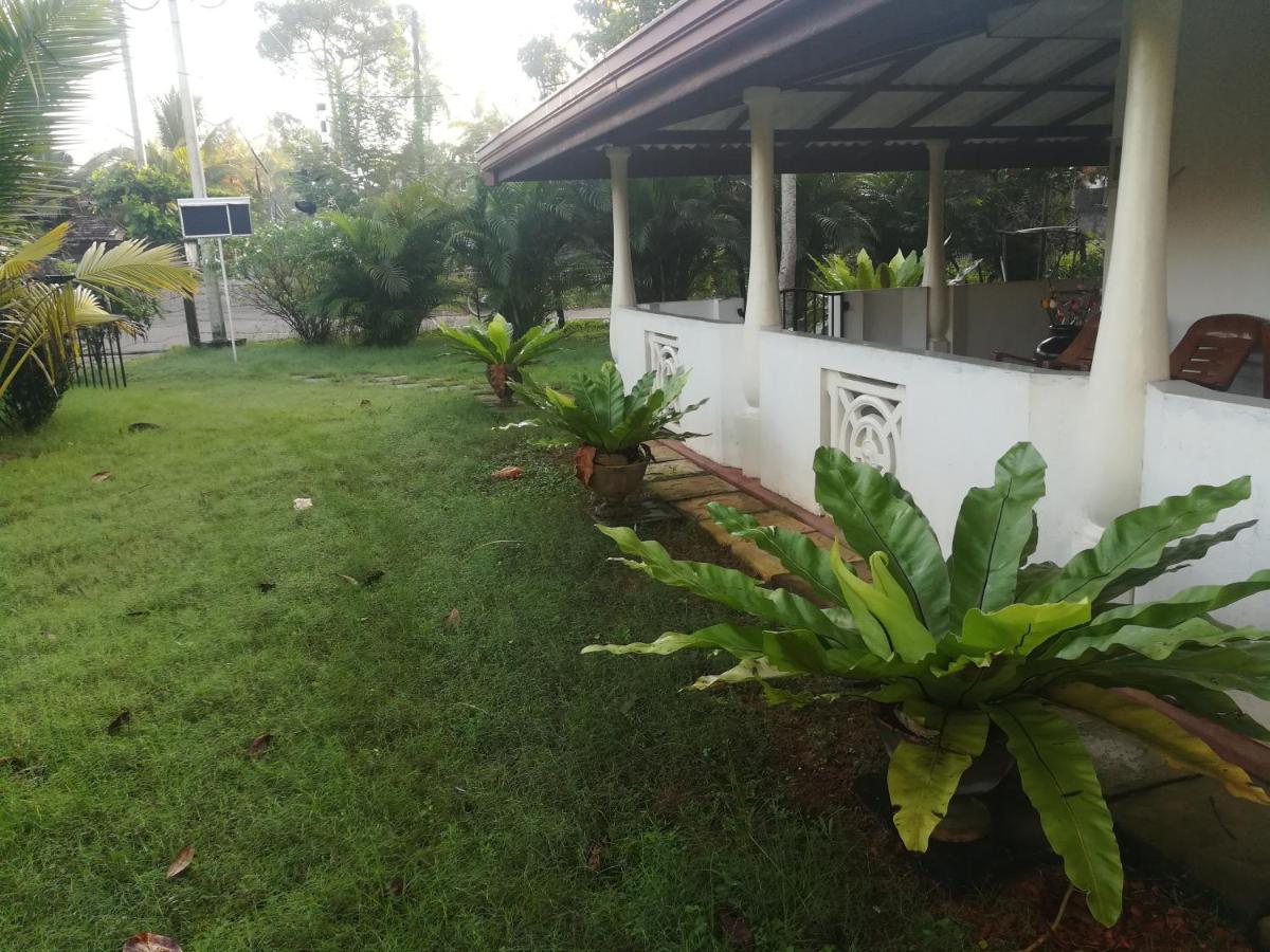 קלוטארה Anura Home Stay מראה חיצוני תמונה